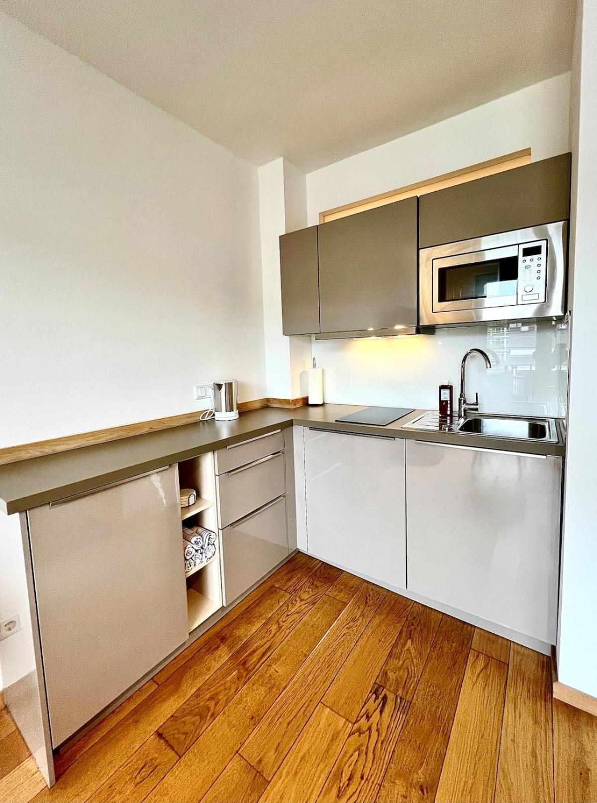 Appartement Balkon Und Eleganz *